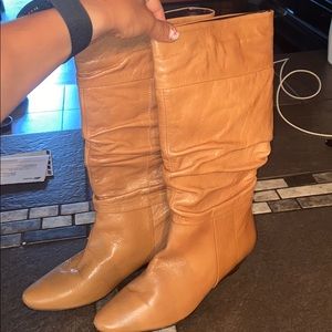 Mid calve boots